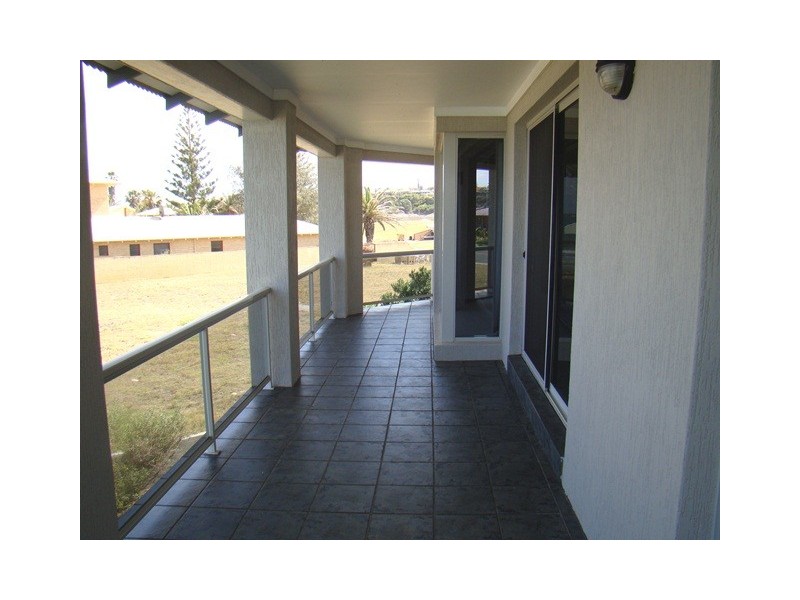 9 Eastcott Way, Tarcoola Beach WA 6530