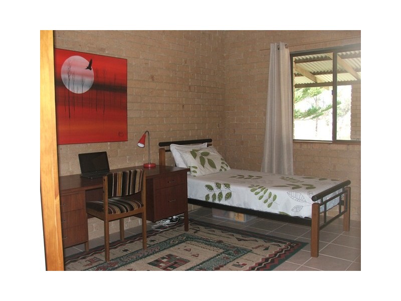 19 Adelaide Street, Waggrakine WA 6530