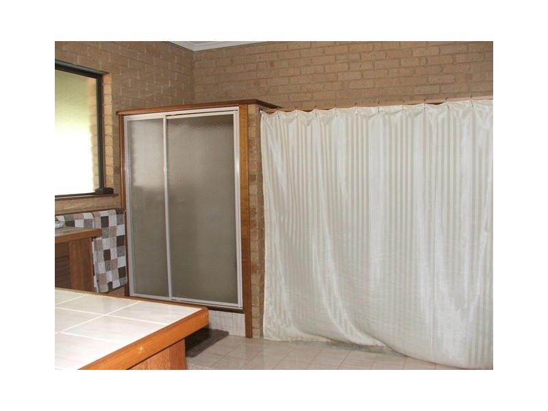 19 Adelaide Street, Waggrakine WA 6530