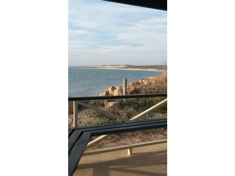 15 Surfside Terrace, Glenfield WA 6532