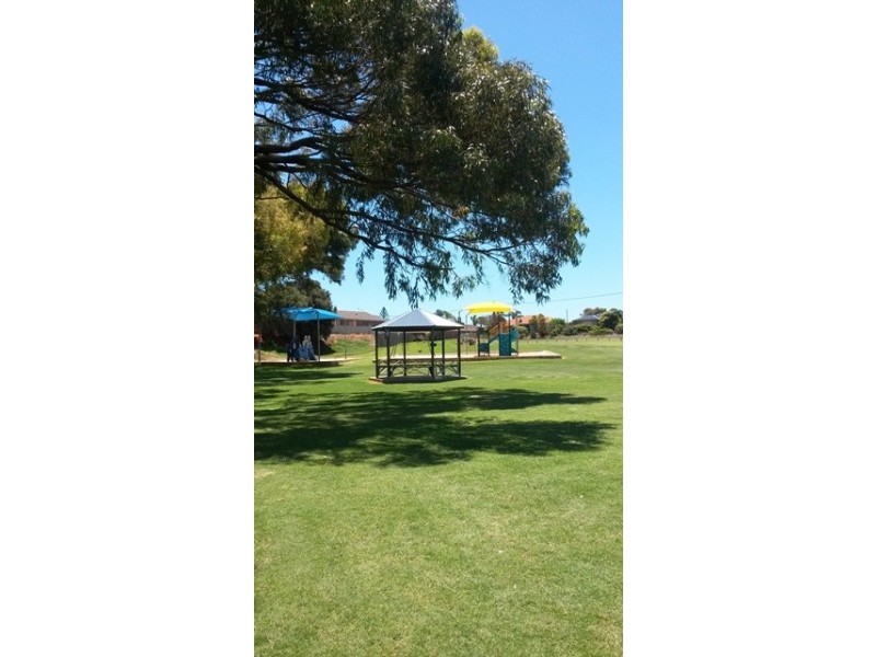 17 Buckingham Street, Mount Tarcoola WA 6530