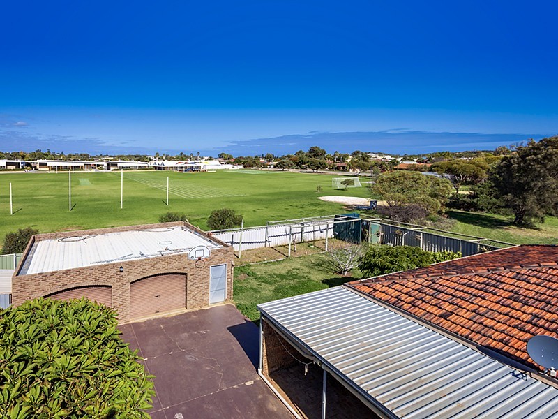 27 Clementina Road, Dongara WA 6525
