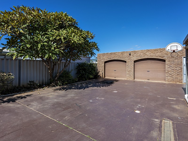 27 Clementina Road, Dongara WA 6525