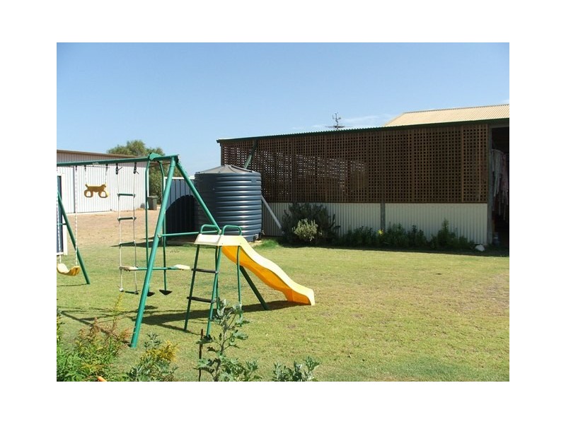 7 Dressage Circle, Deepdale WA 6532