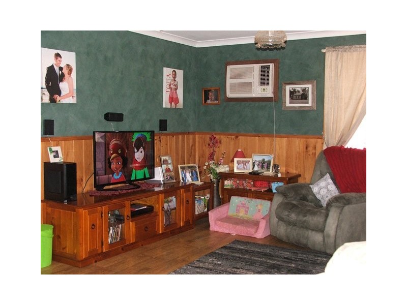 7 Dressage Circle, Deepdale WA 6532