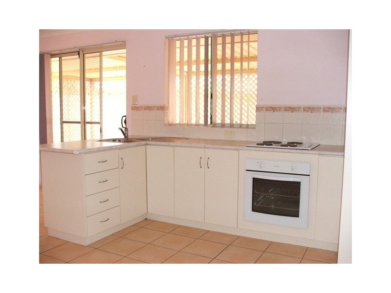 13 Hillview Drive, Drummond Cove WA 6532