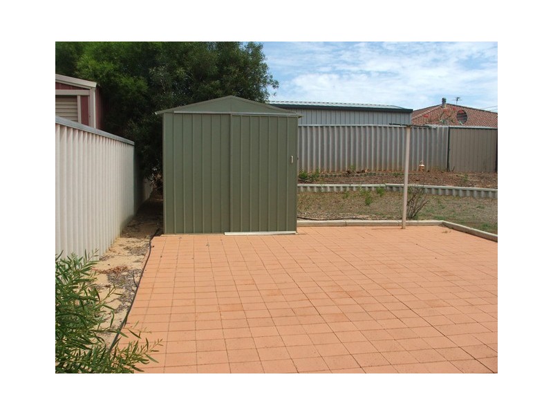 13 Hillview Drive, Drummond Cove WA 6532