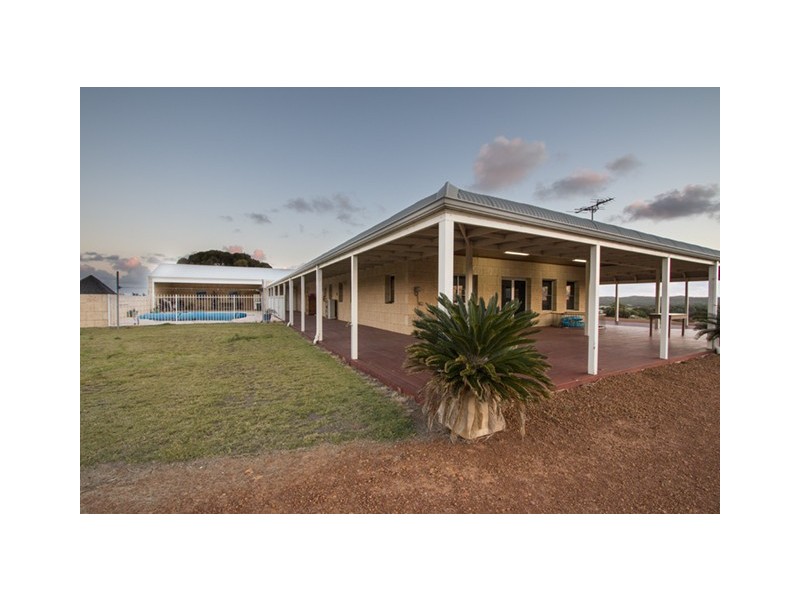 40 McCONKEY ROAD, Greenough WA 6532