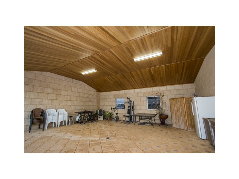 40 McCONKEY ROAD, Greenough WA 6532