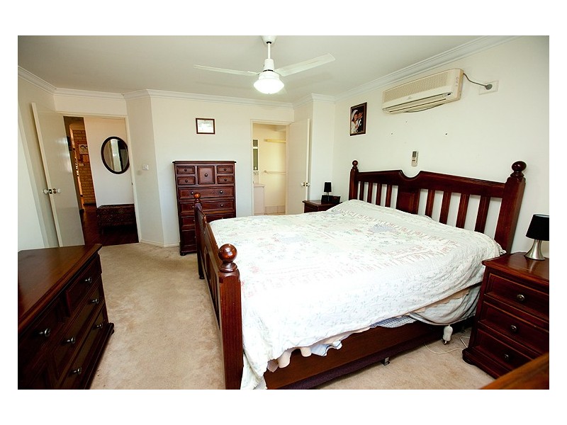 70 Sunnybanks Drive, Strathalbyn WA 6530