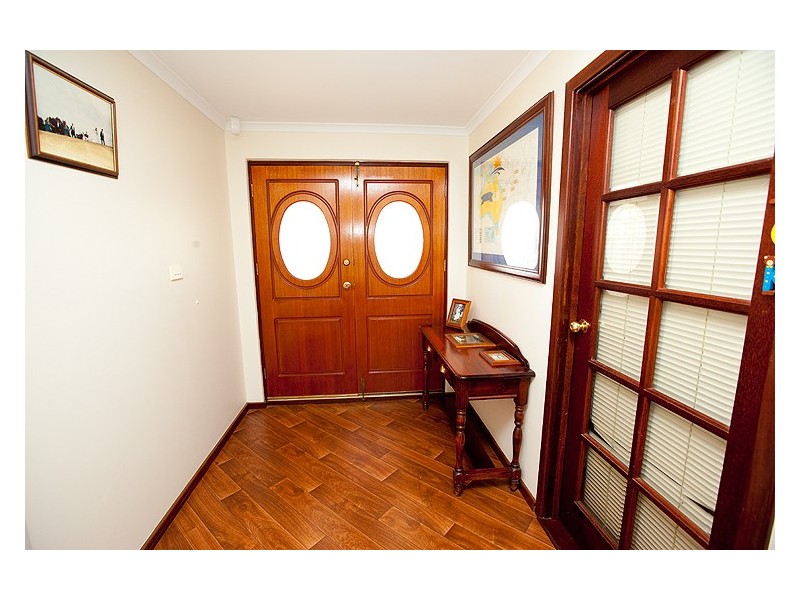 70 Sunnybanks Drive, Strathalbyn WA 6530