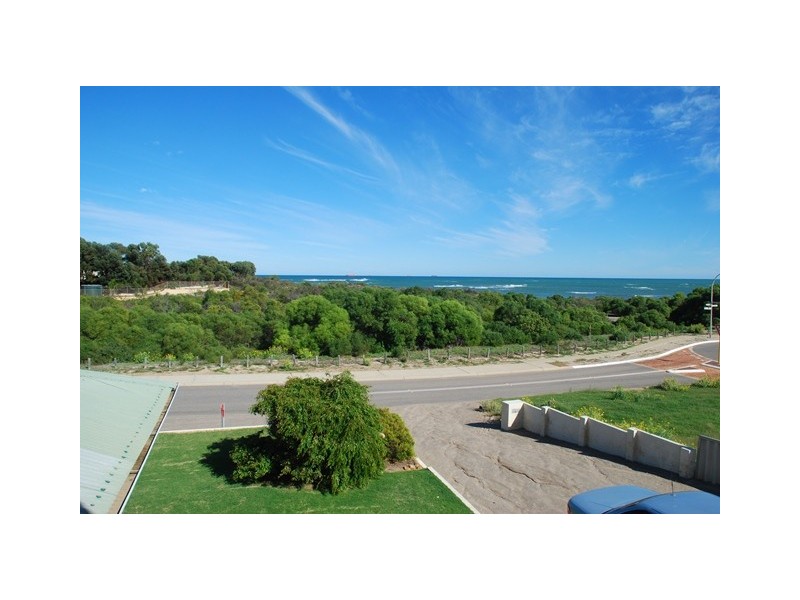 3 Seahaven View, Drummond Cove WA 6532