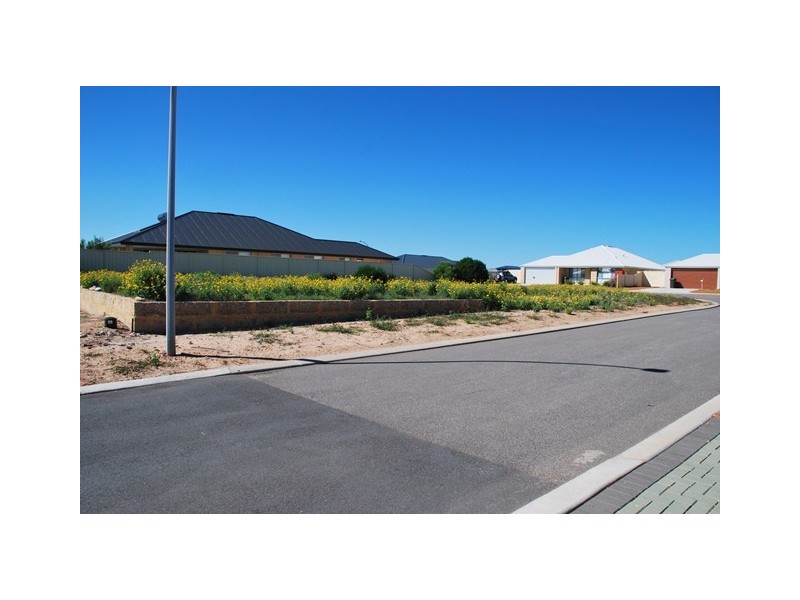 10 Waterwitch Outlook, Wandina WA 6530