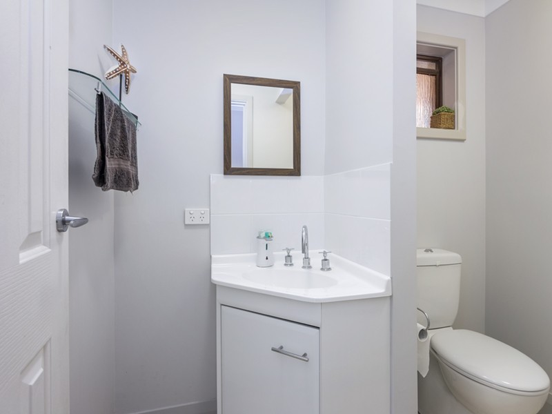 26 Fuller Street, Bluff Point WA 6530
