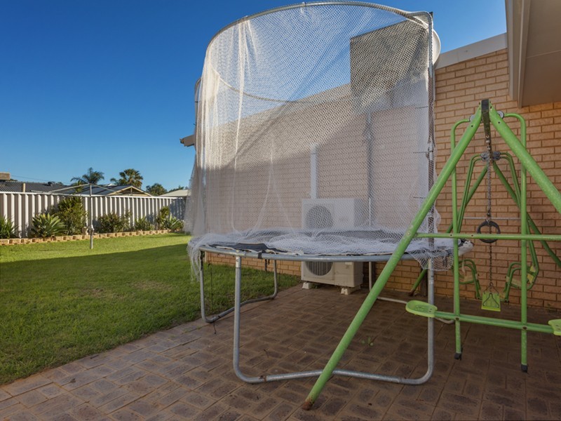 26 Fuller Street, Bluff Point WA 6530