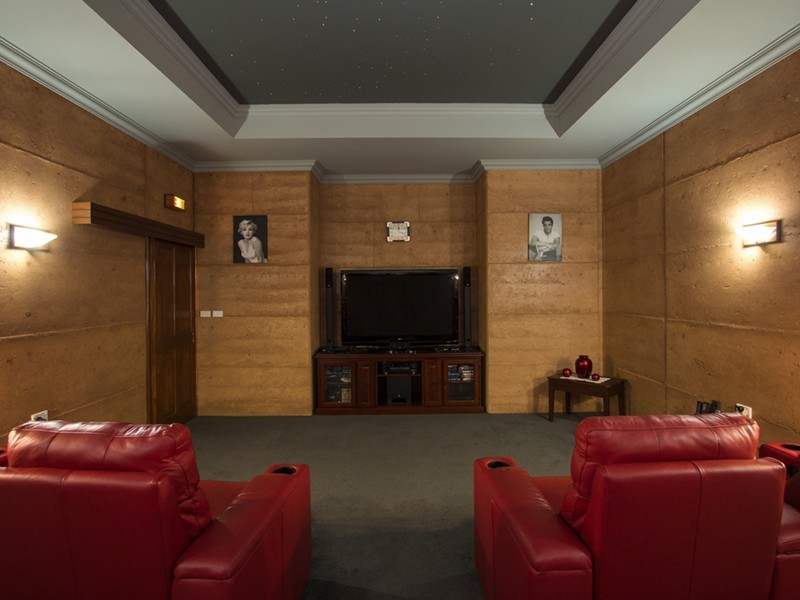 5 Eastough Street, Nanson WA 6532