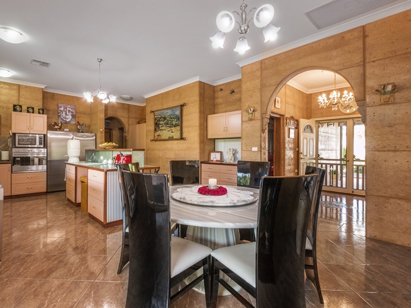 5 Eastough Street, Nanson WA 6532