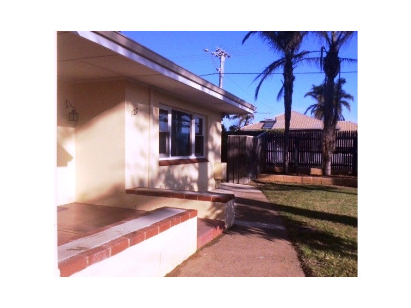 127 Fitzgerald Street, Geraldton WA 6530