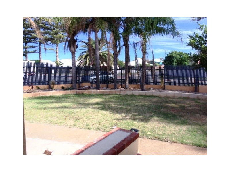 127 Fitzgerald Street, Geraldton WA 6530