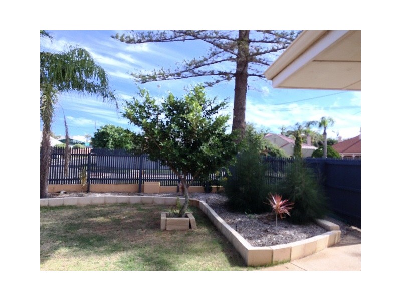 127 Fitzgerald Street, Geraldton WA 6530