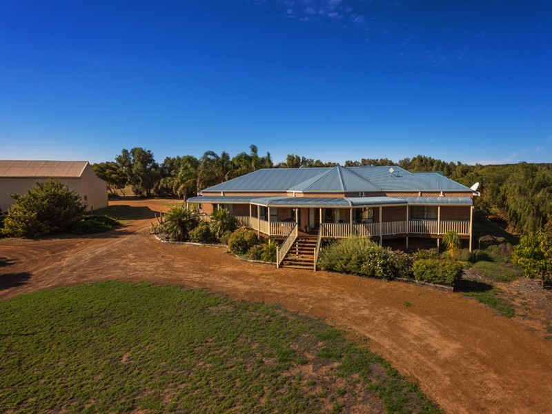 4 Meadowcroft Street, Rudds Gully WA 6532