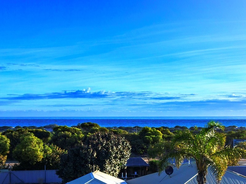 47 Seaview Bvd, Wandina WA 6530