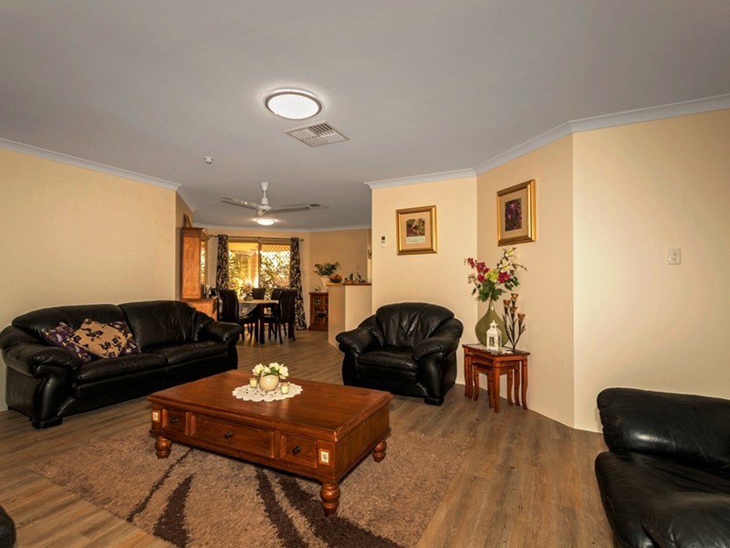 47 Seaview Bvd, Wandina WA 6530