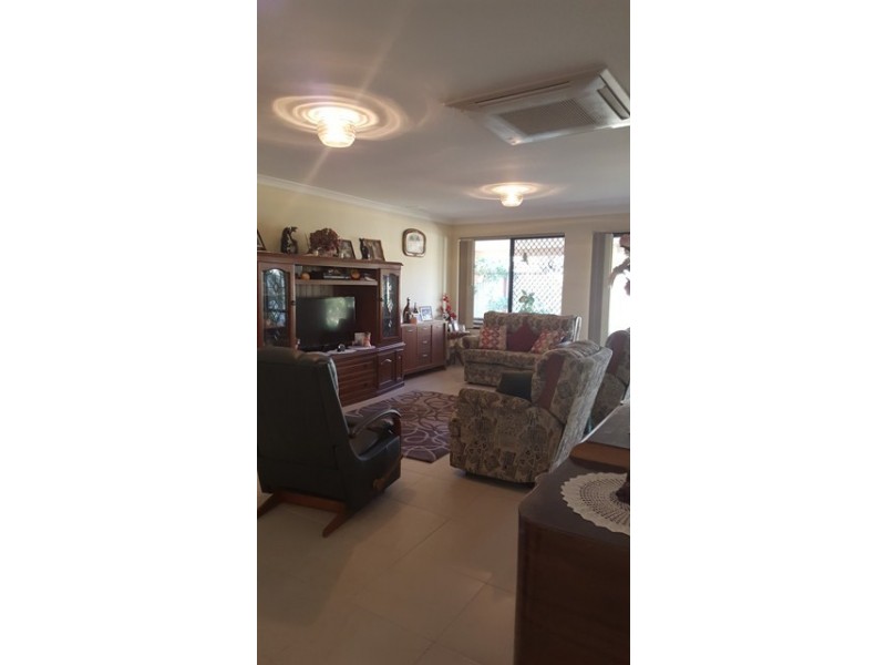 224B Second Street, Wonthella WA 6530