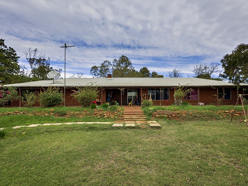 Lot 33 Minnenooka Road, Minnenooka WA 6532