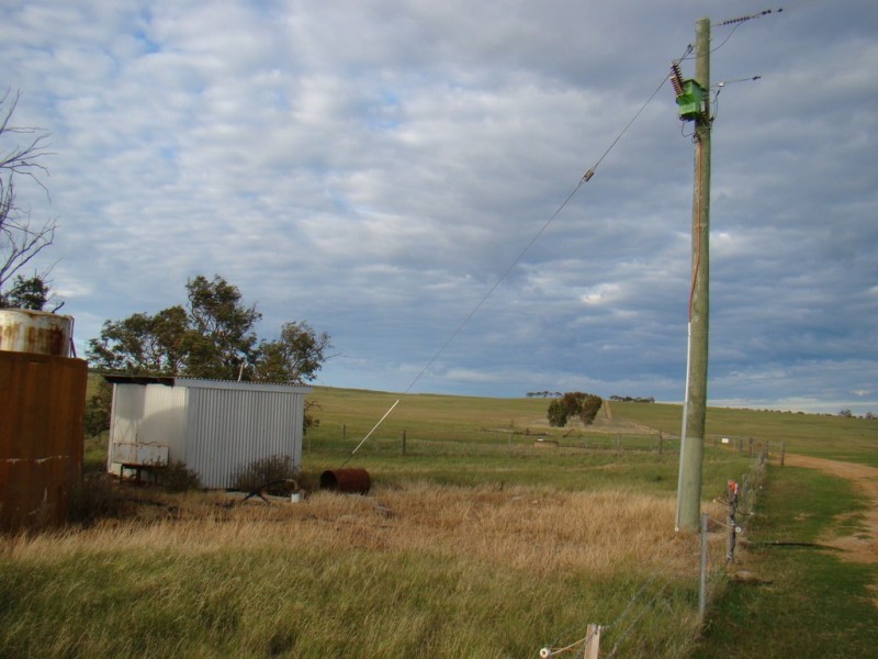 725 Allanooka Springs Road, Mount Hill WA 6528