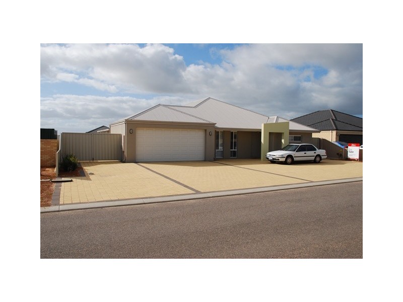 21 Piave Street, Wandina WA 6530