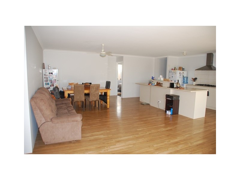 21 Piave Street, Wandina WA 6530