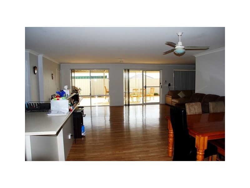 21 Piave Street, Wandina WA 6530