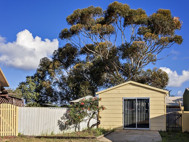 6 Sanday Court, Spalding WA 6530