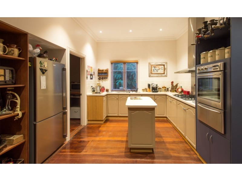 4 Grant Street, Beachlands WA 6530