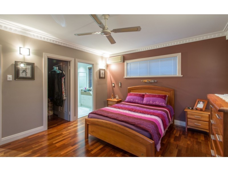 4 Grant Street, Beachlands WA 6530