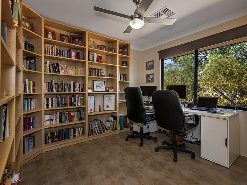 6521 Nangetty-Walkaway Road, Walkaway WA 6528