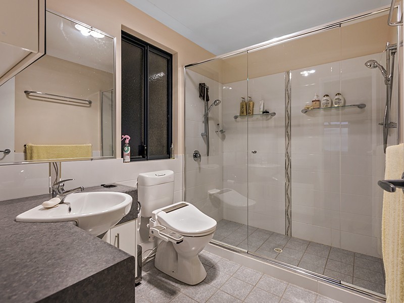 219 Cooper Street, Waggrakine WA 6530