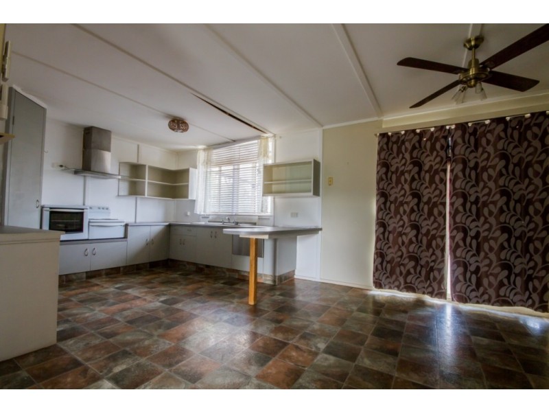 17 Egret Ct, Laidley Heights QLD 4341