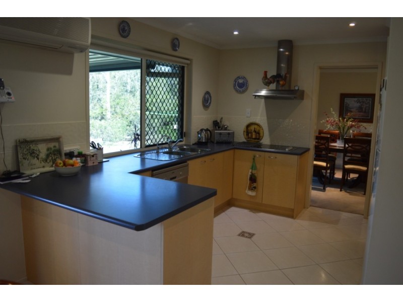 25 Burgess Road, Laidley Heights QLD 4341