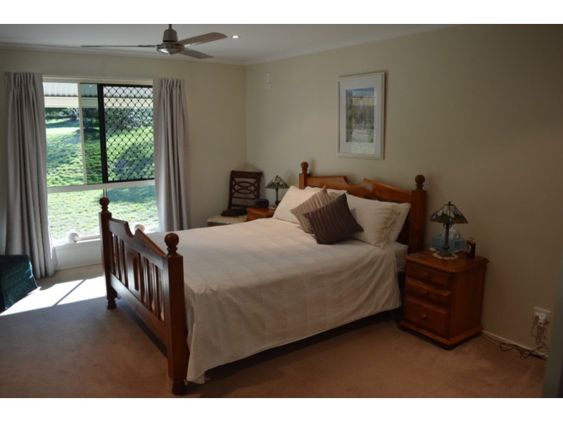 25 Burgess Road, Laidley Heights QLD 4341