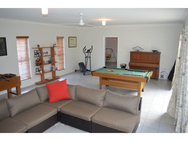 12 Waddington Parade, Plainland QLD 4341