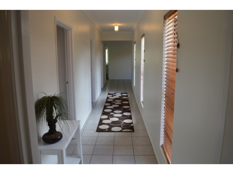 12 Waddington Parade, Plainland QLD 4341