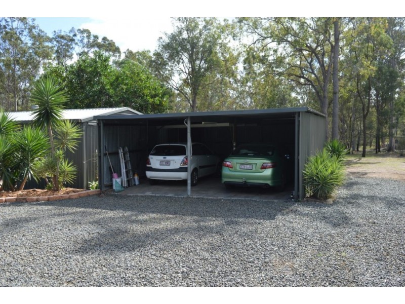 12 Waddington Parade, Plainland QLD 4341
