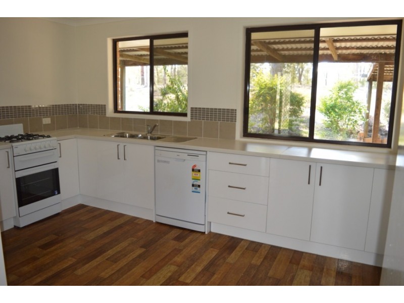 3 Cockatoo Court, Regency Downs QLD 4341