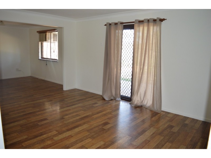 3 Cockatoo Court, Regency Downs QLD 4341