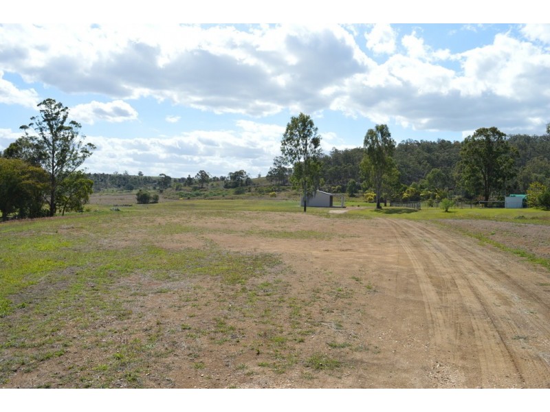 7 Tyrrell CT, Laidley QLD 4341