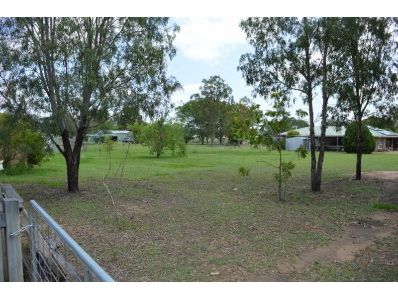 2/173 Drayton St, Laidley QLD 4341