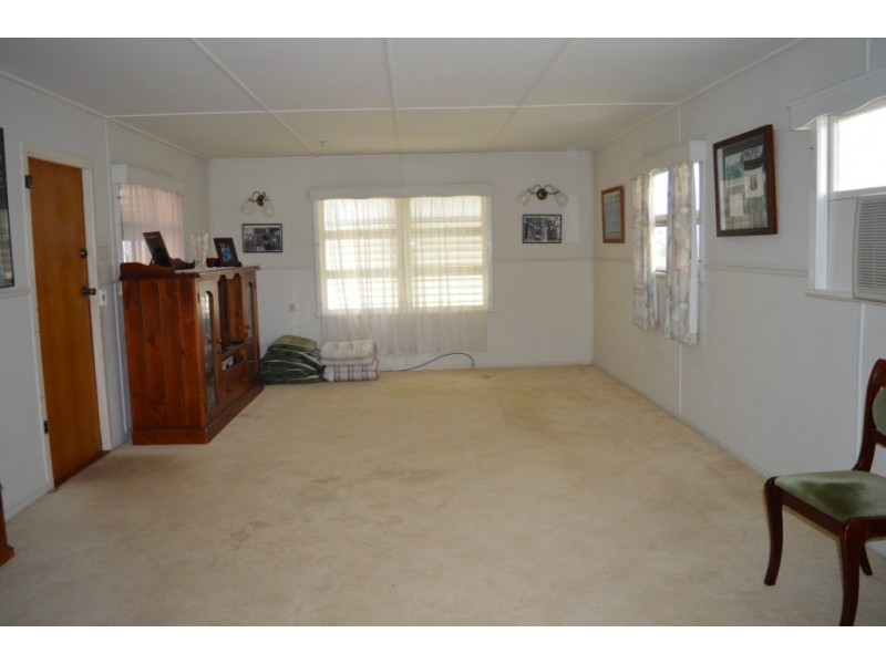 96 Railway Street, Laidley QLD 4341