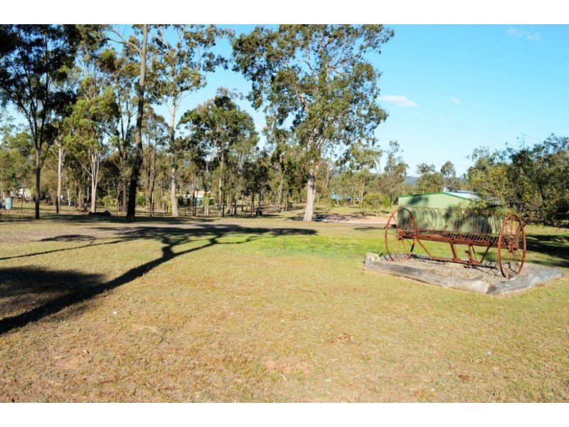 61 Burgess Road, Laidley Heights QLD 4341